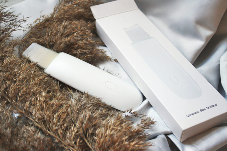 Ultradźwiękowe urządzenie do twarzy